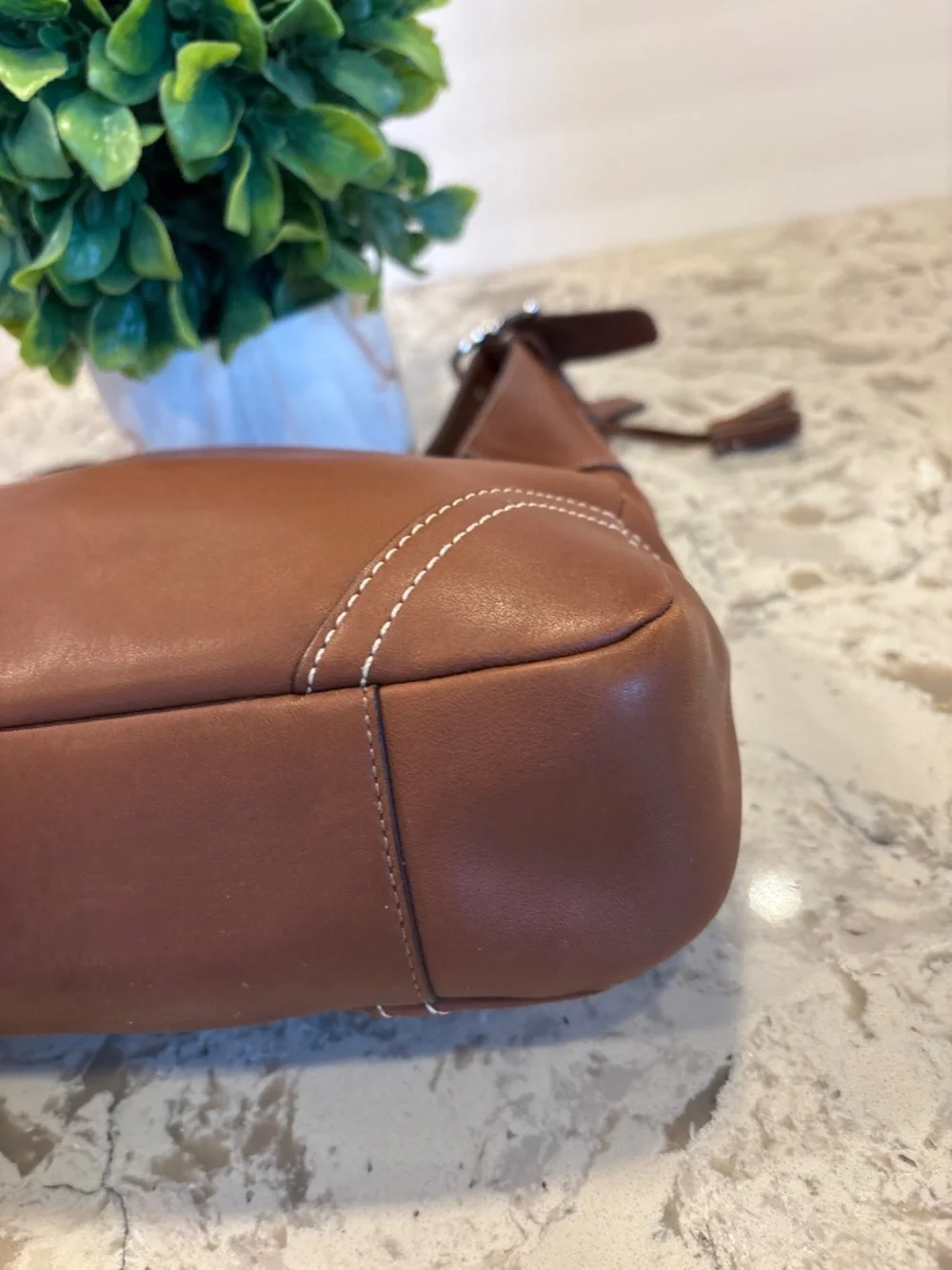 Vintage Coach Brown Leather Hamilton Hobo Handbag  F10280